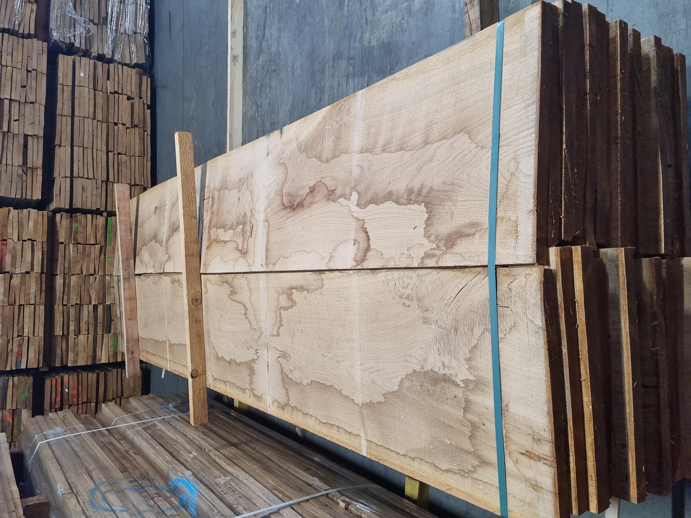 Wide clear oak boards for joinery and interior work